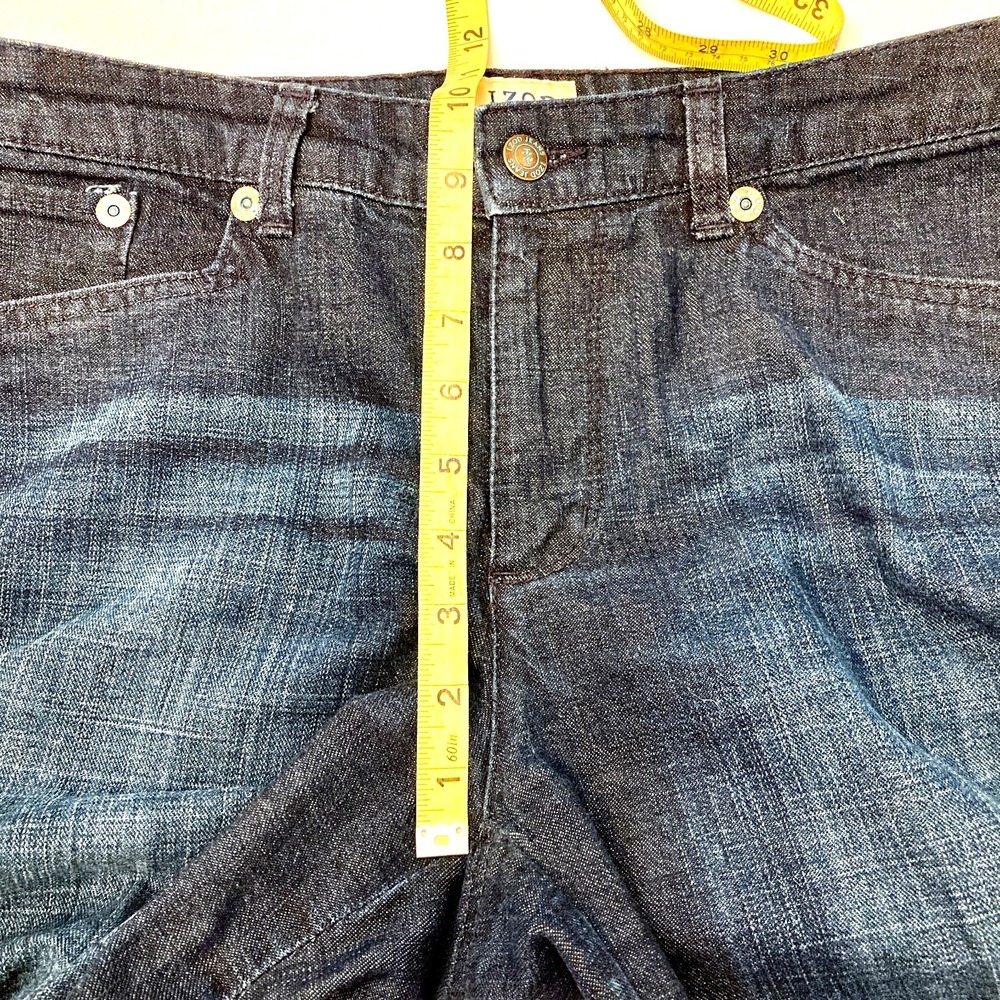 IZOD Jeans Mid Rise Cuffed Straight Leg Denim Capris Womens 8 Blue Whiskered - Picture 5 of 8